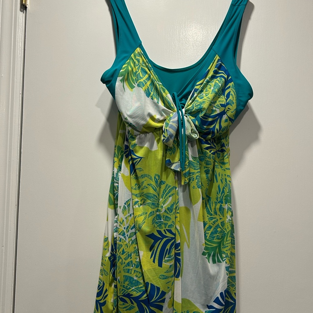 Tropical Print Sleeveless Dress